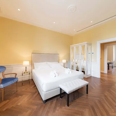 Apartmanhotel Algila Luxury Torrigiani Firenze