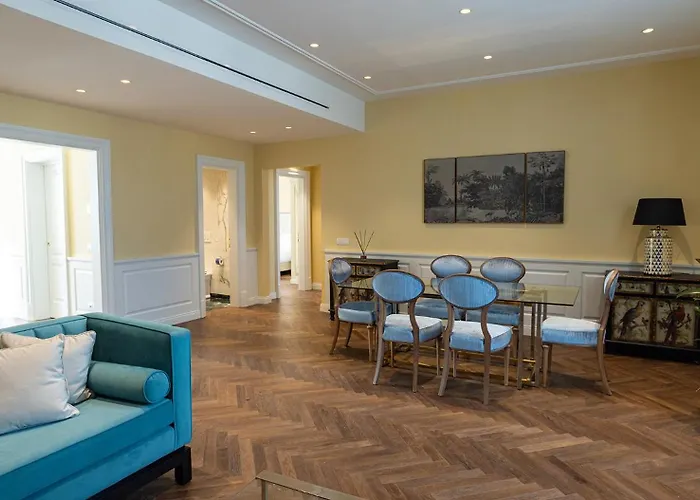 Algila Luxury Torrigiani 4* Флоренция