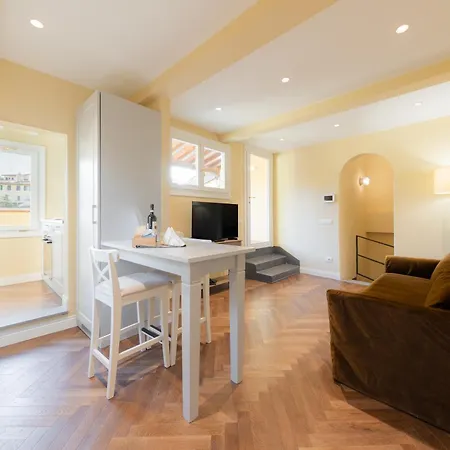 Algila Luxury Torrigiani 4* Φλωρεντία