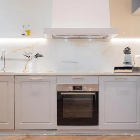 Ξενοδοχείο με διαμερίσματα Algila Luxury Torrigiani 4*