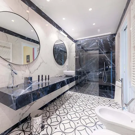 Algila Luxury Torrigiani Ξενοδοχείο με διαμερίσματα 4*